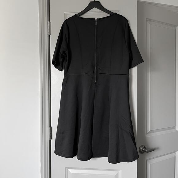 Torrid Fit & Flare Dress - Black Scuba Mini Zip Elbow Sleeve V Neck Plus 2X - Picture 6 of 12